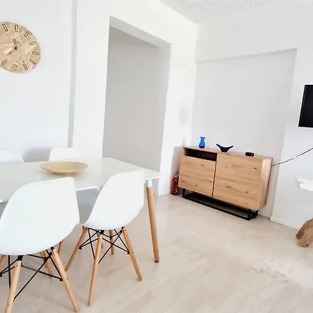Gentle Breeze Apartment Kamena Vourla Exterior photo